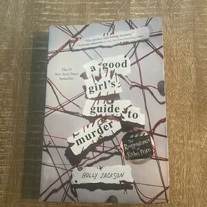 Paperback Novel A Good Girl’s Guide to Murder, by Holly Jackson